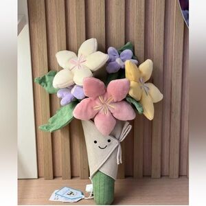 Jellycat Amuseables Bouquet Of Flowers Collectible Brand New with Tags (BNWT)